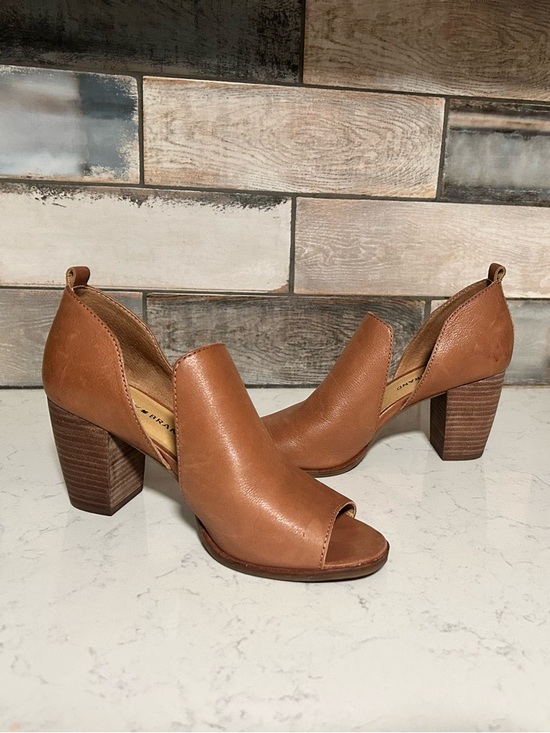 Lucky Brand Shoes - EUC 🍀 Lucky Brand Junai Leather Open Peep Toe Ankle Bootie Heeled Sandals